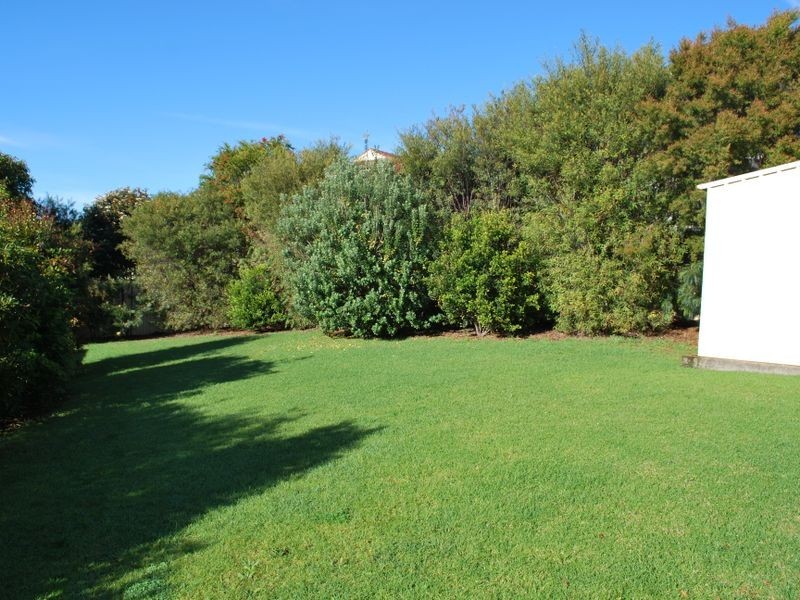 10 Orpheus Close, Kanahooka NSW 2530