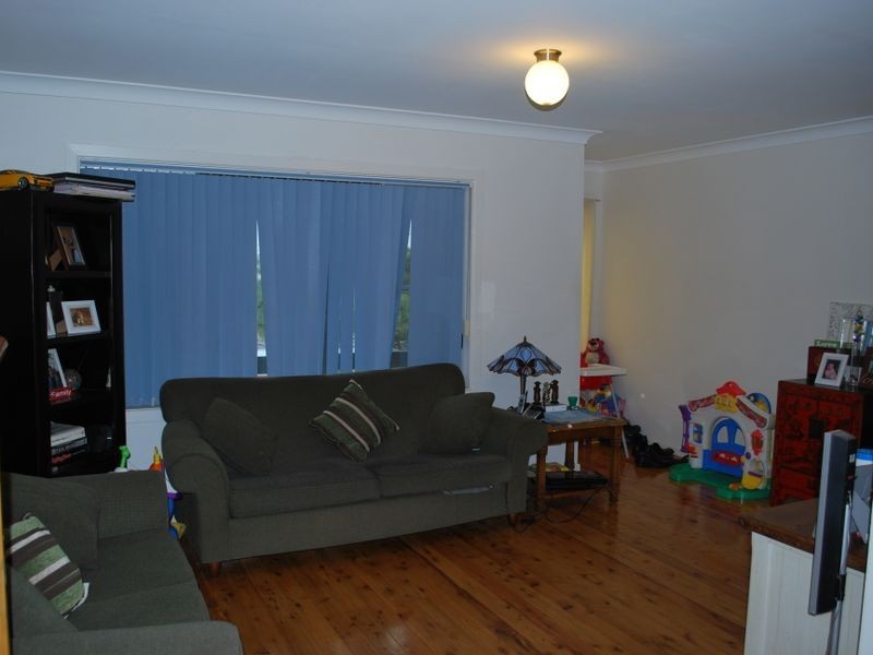 41 Bright Parade, Dapto NSW 2530