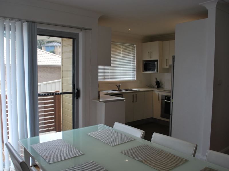 2/53 Cabernet Drive, Dapto NSW 2530