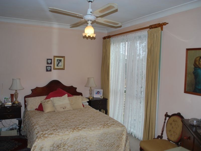 127 Wyndarra Way, Koonawarra NSW 2530
