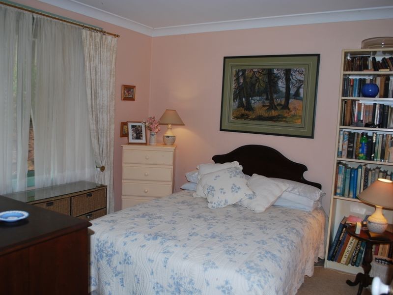 127 Wyndarra Way, Koonawarra NSW 2530