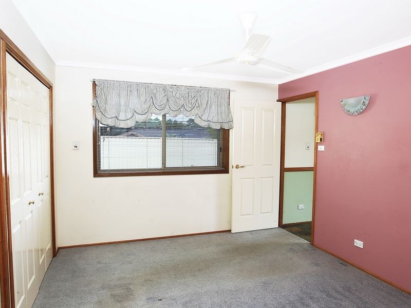 10 Ribbonwood Place, Albion Park Rail NSW 2527