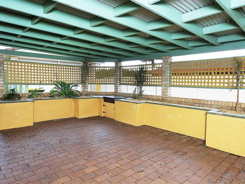 10 Ribbonwood Place, Albion Park Rail NSW 2527