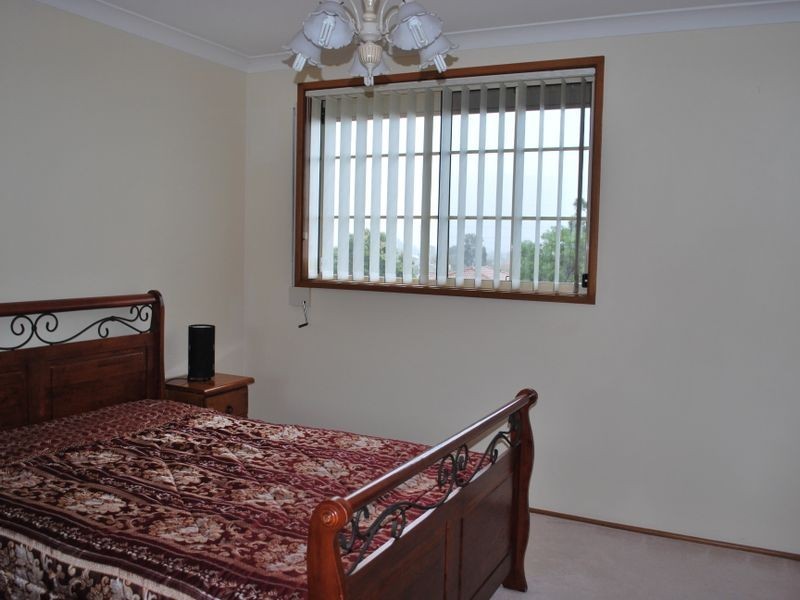 15 Lucas Drive, Horsley NSW 2530