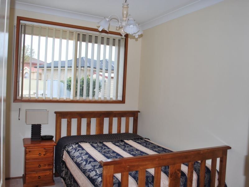 15 Lucas Drive, Horsley NSW 2530