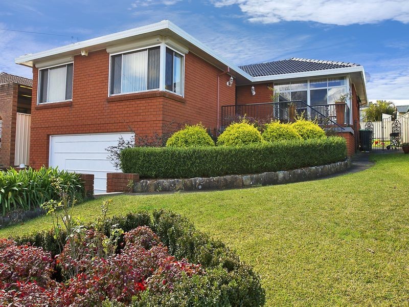 36 Rushton Drive, Kanahooka NSW 2530