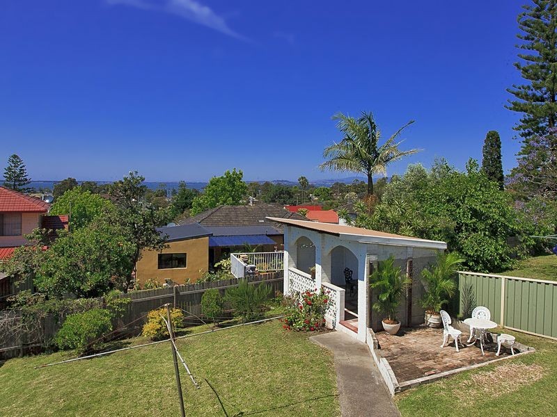 17 Illawon Street, Berkeley NSW 2506