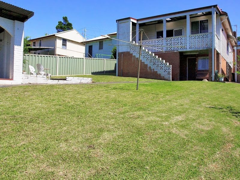 17 Illawon Street, Berkeley NSW 2506