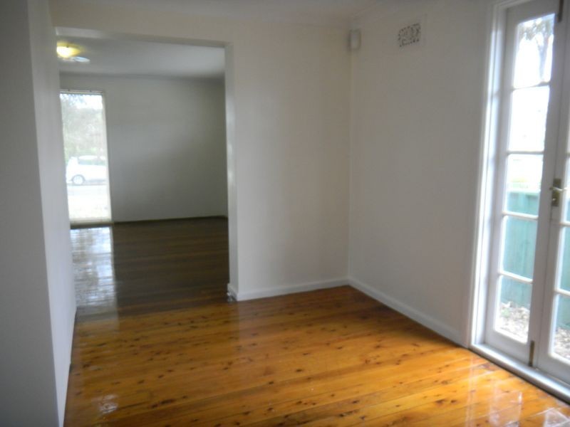 47 Benaud Crescent, Warilla NSW 2528