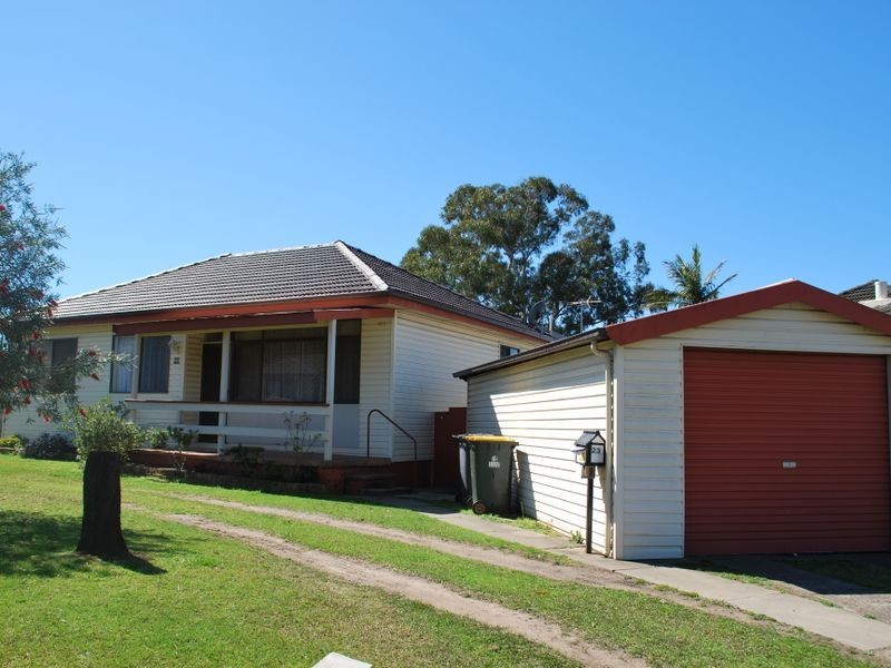 23 Oxford Road, Dapto NSW 2530