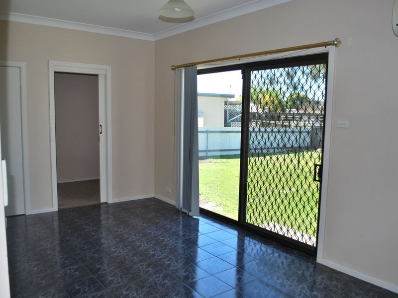 23 Oxford Road, Dapto NSW 2530