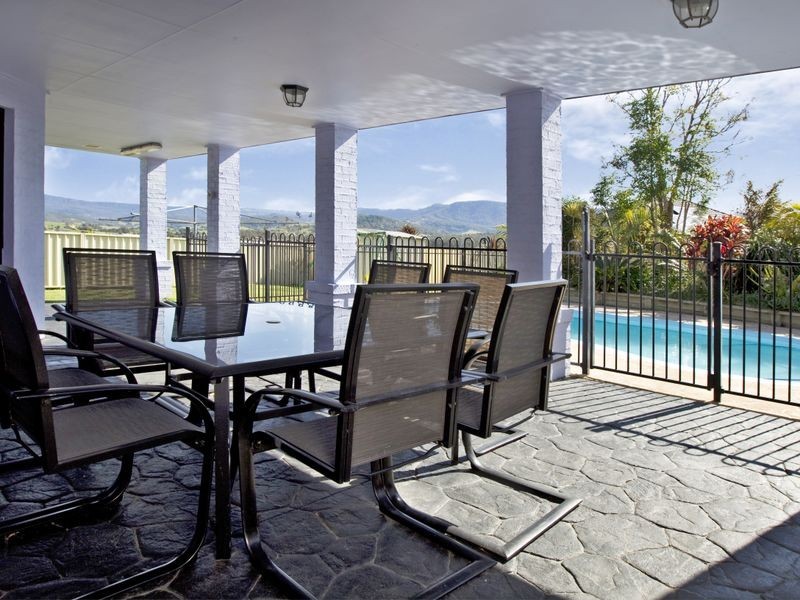 10 Shiraz Drive, Dapto NSW 2530