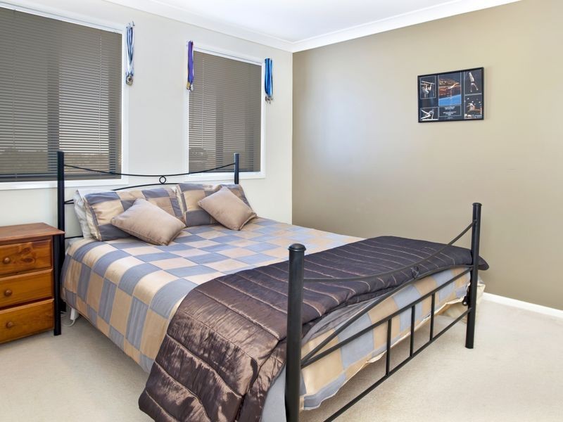 10 Shiraz Drive, Dapto NSW 2530
