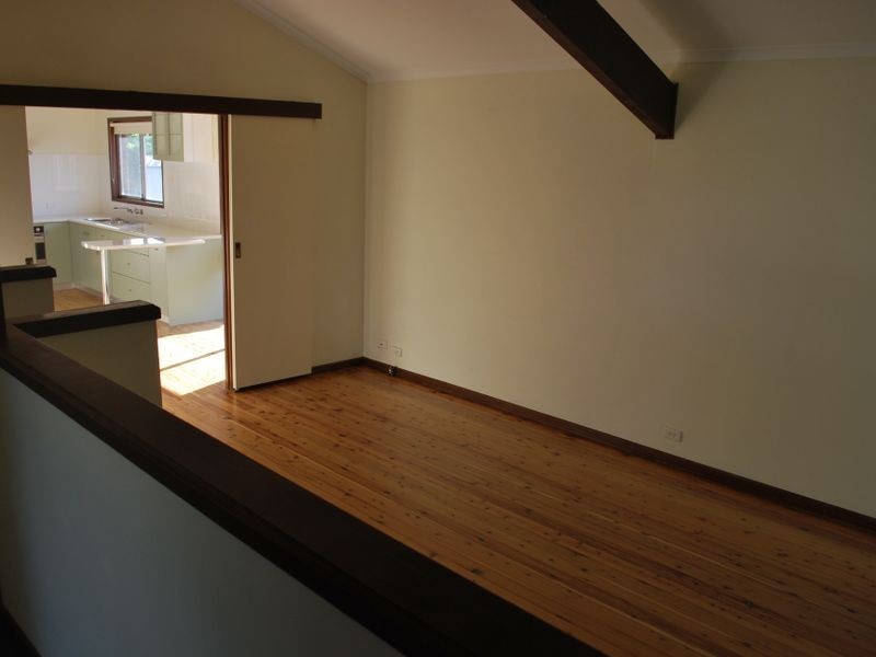 16 Conifer Street, Albion Park Rail NSW 2527