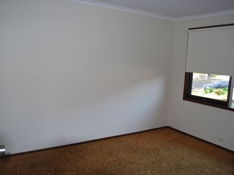 16 Conifer Street, Albion Park Rail NSW 2527