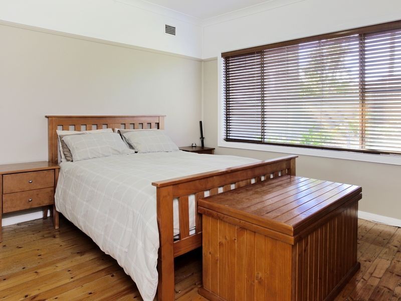 153 Farmborough Road, Farmborough Heights NSW 2526