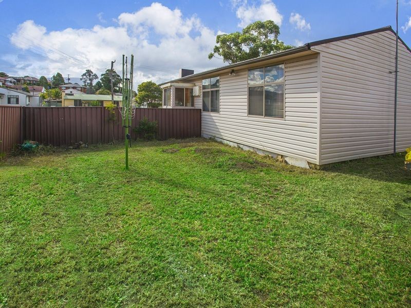 19 Barellan Avenue, Dapto NSW 2530