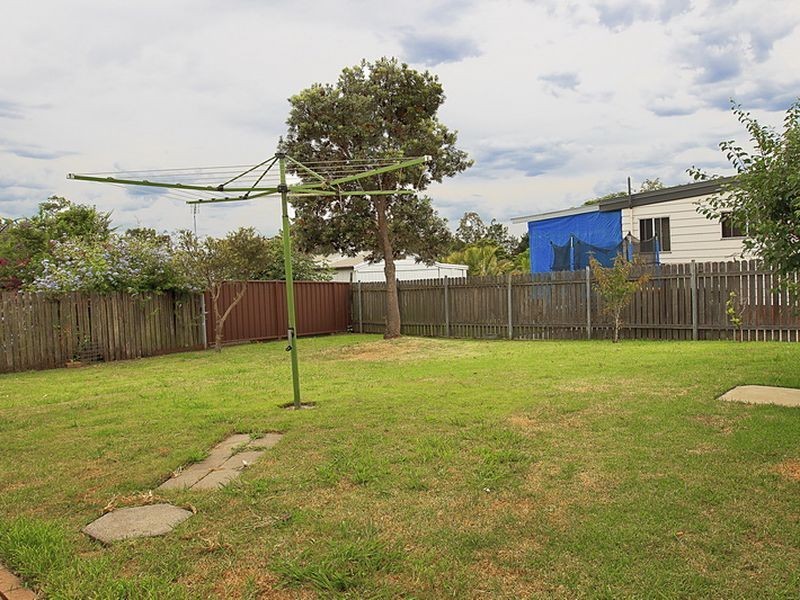 9 Gloucester Crescent, Dapto NSW 2530