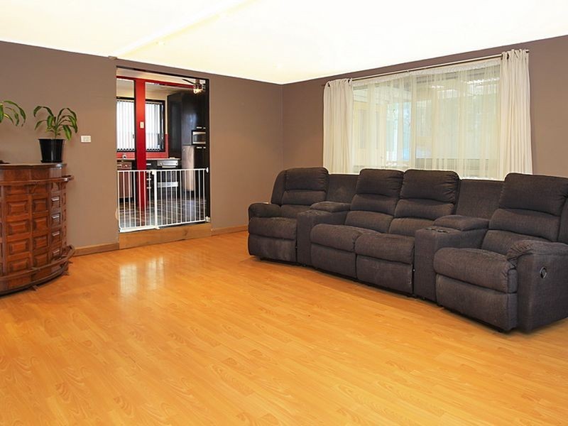 6 Willawa Place, Koonawarra NSW 2530