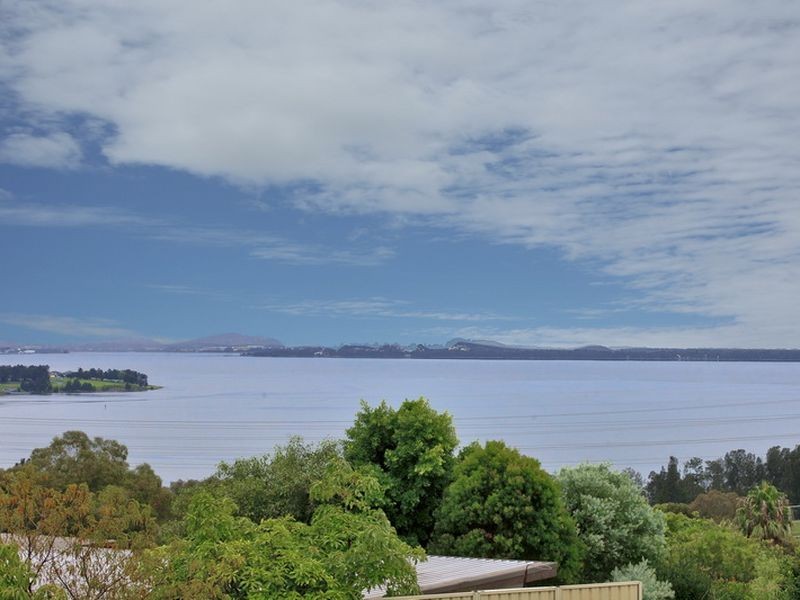 112 Wyndarra Way, Koonawarra NSW 2530