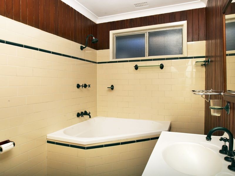 165 Kanahooka Road, Kanahooka NSW 2530