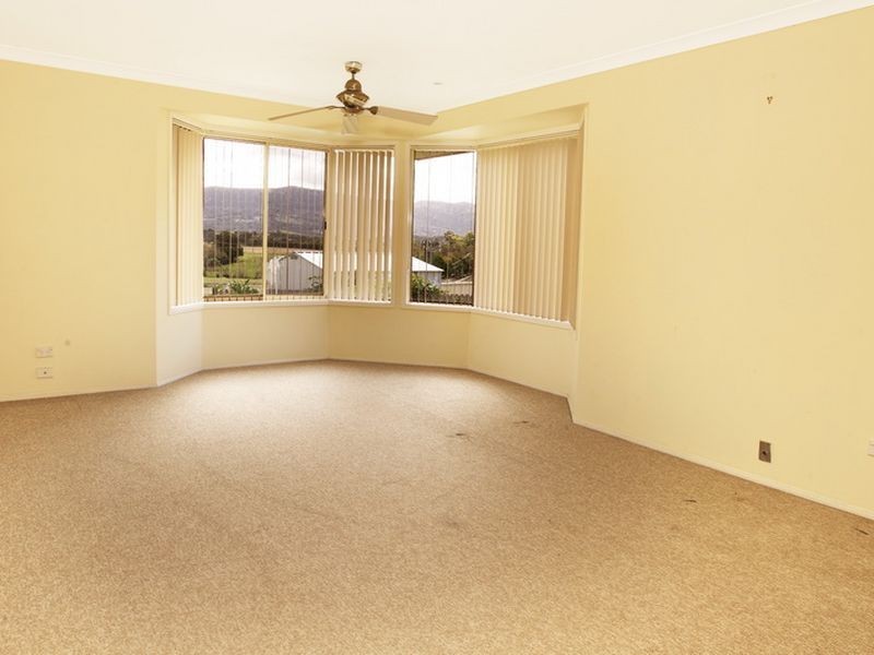 18 Avondale Road, Dapto NSW 2530