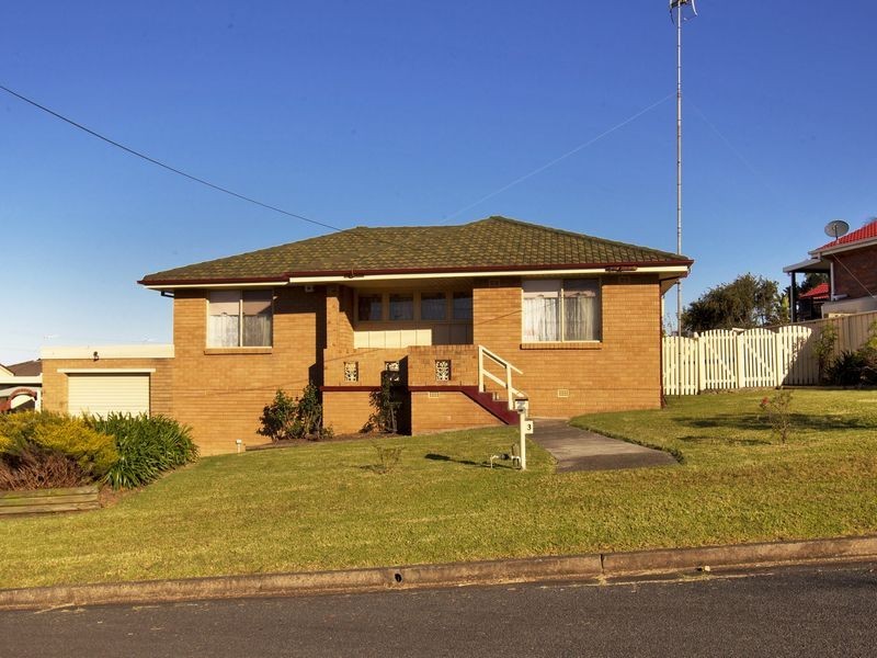 3 Inglebar Crescent, Koonawarra NSW 2530