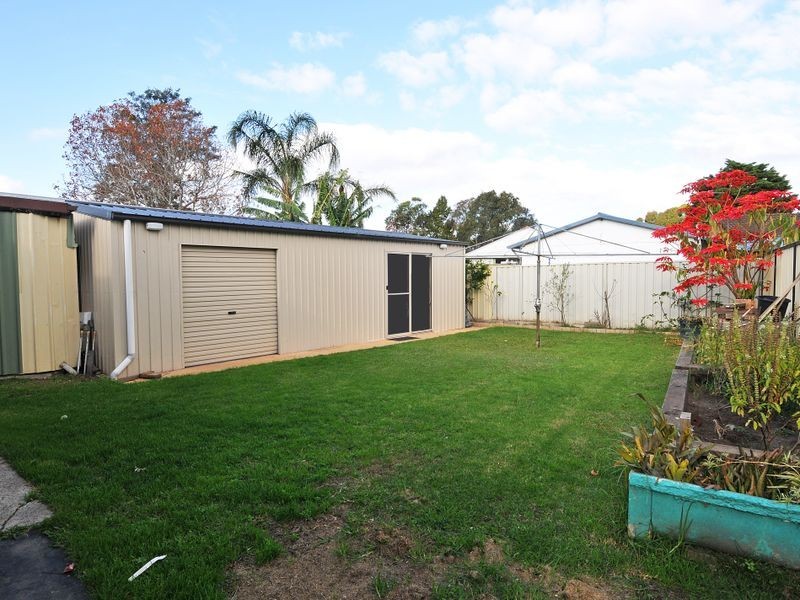 13 Bingara Avenue, Dapto NSW 2530