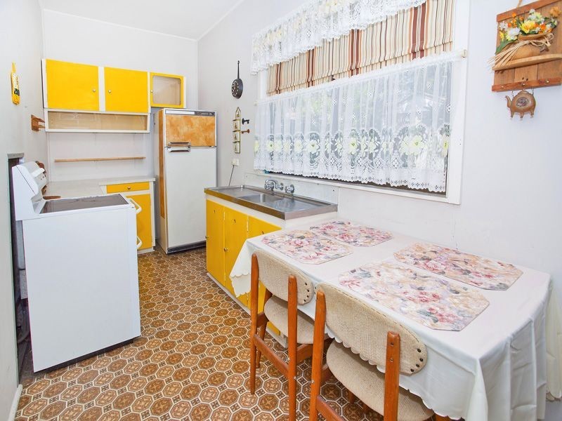 19 Avondale Road, Dapto NSW 2530