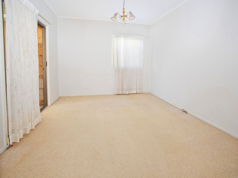 19 Avondale Road, Dapto NSW 2530