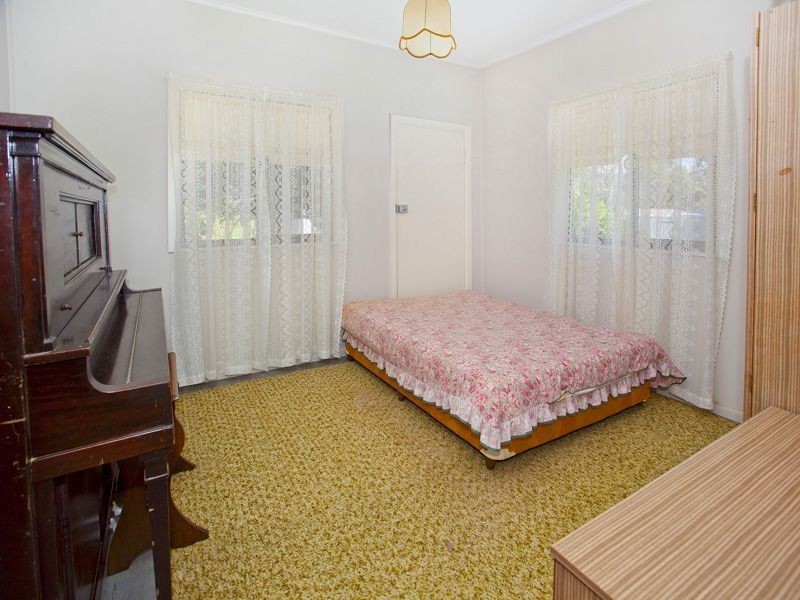 19 Avondale Road, Dapto NSW 2530