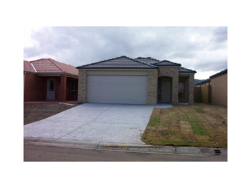 92 North Terrace, Dapto NSW 2530