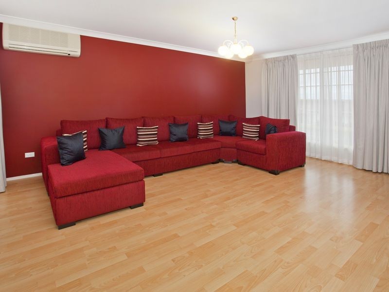 14 Sierra Drive, Horsley NSW 2530