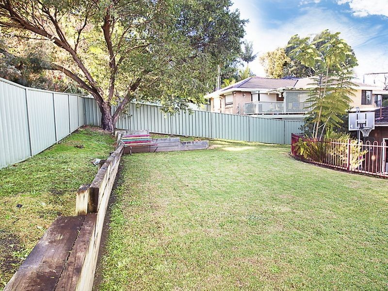 10 Kathryn Street, Kanahooka NSW 2530