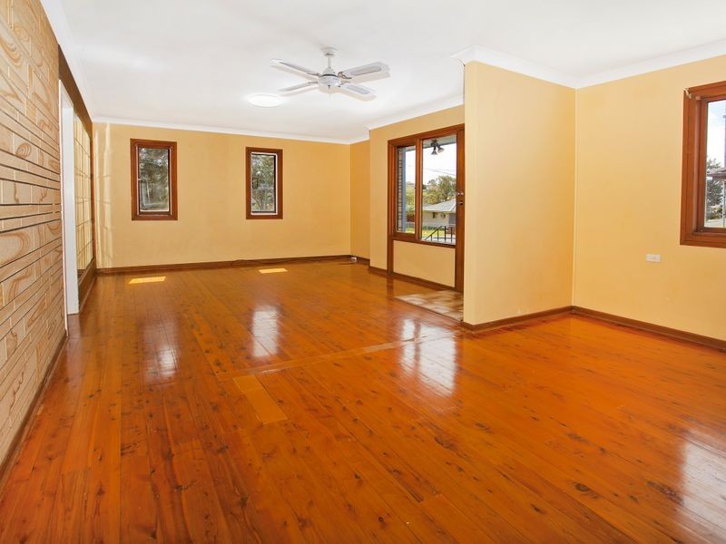 5 Karingal Avenue, Koonawarra NSW 2530