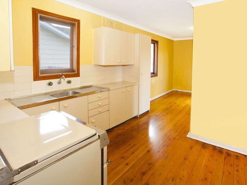 5 Karingal Avenue, Koonawarra NSW 2530