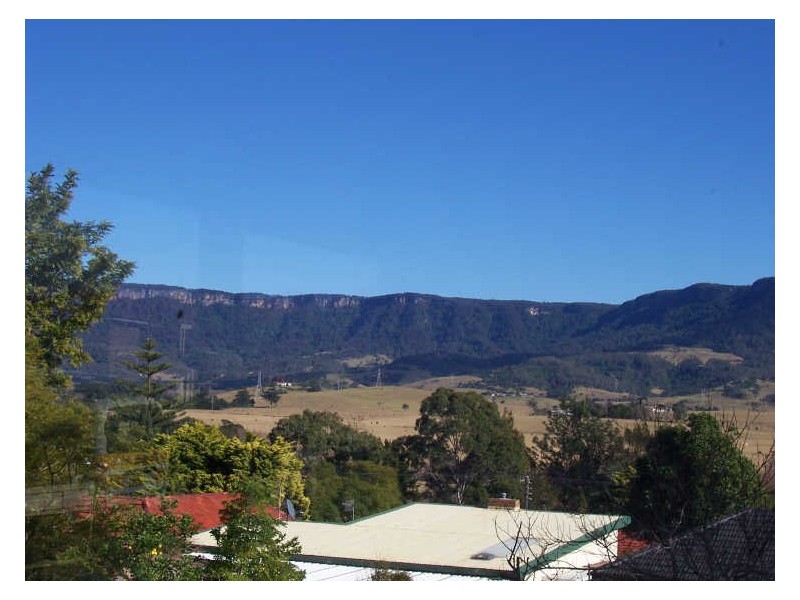 1/274 Princes Highway, Dapto NSW 2530