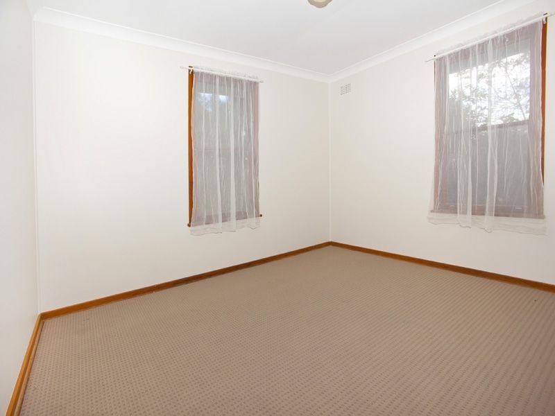 9 Goondah Avenue, Koonawarra NSW 2530