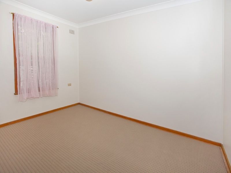 9 Goondah Avenue, Koonawarra NSW 2530