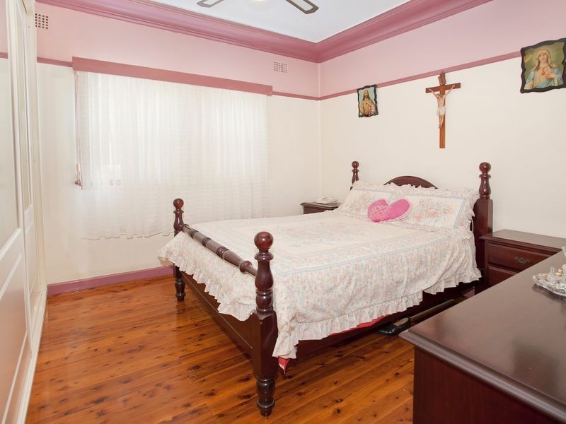 129 Prince Edward Drive, Dapto NSW 2530