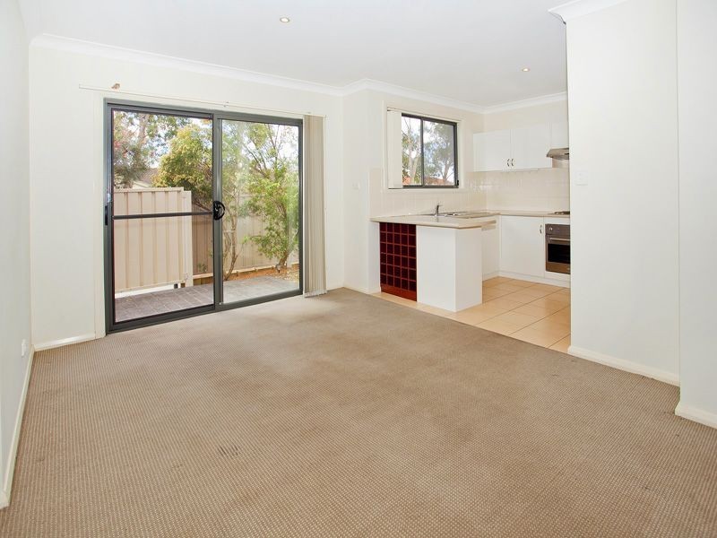 6/122 Bong Bong Road, Horsley NSW 2530