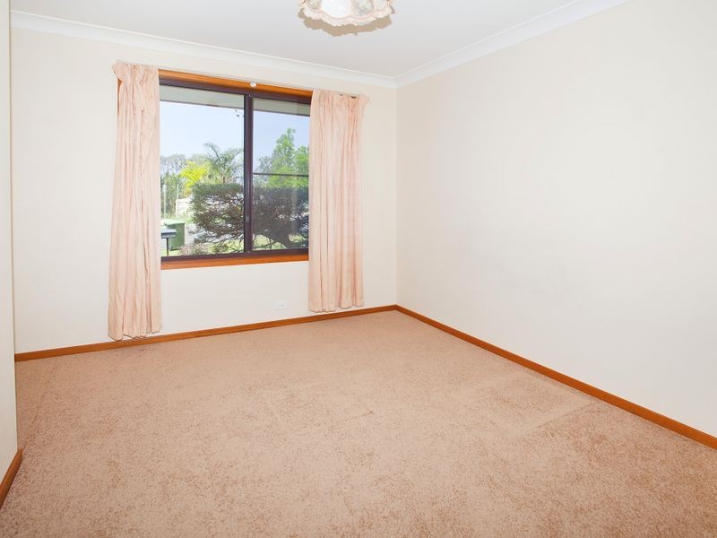 32 Barcoo Circuit, Albion Park NSW 2527