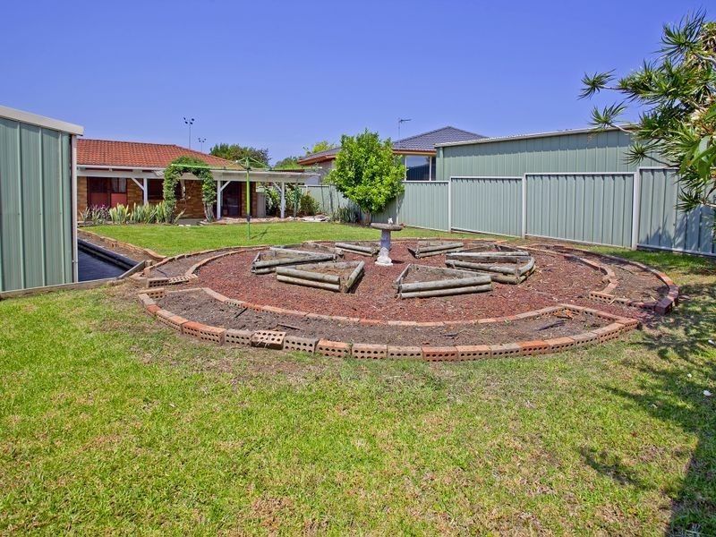 32 Barcoo Circuit, Albion Park NSW 2527