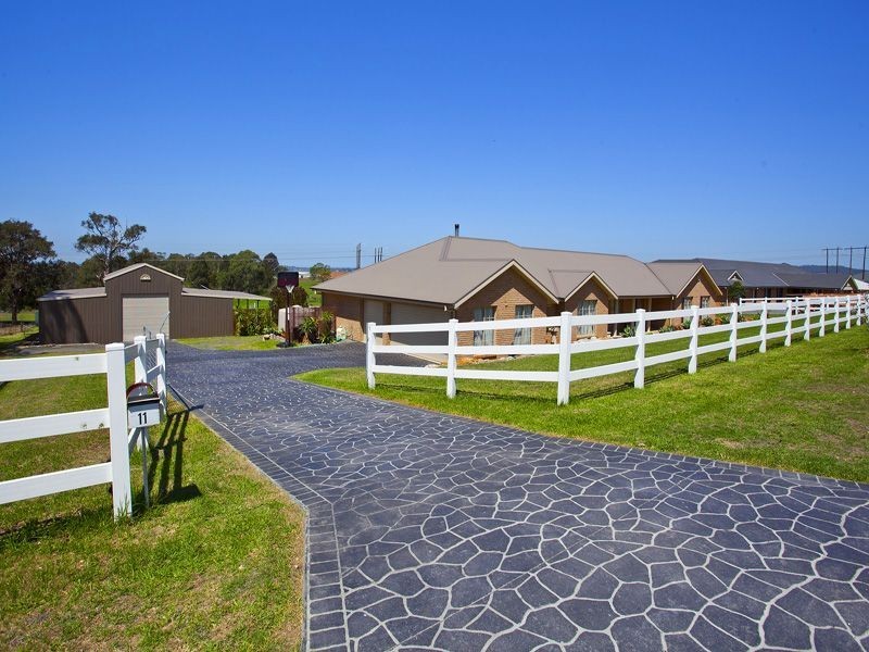11 Larkins Lane, Yallah NSW 2530