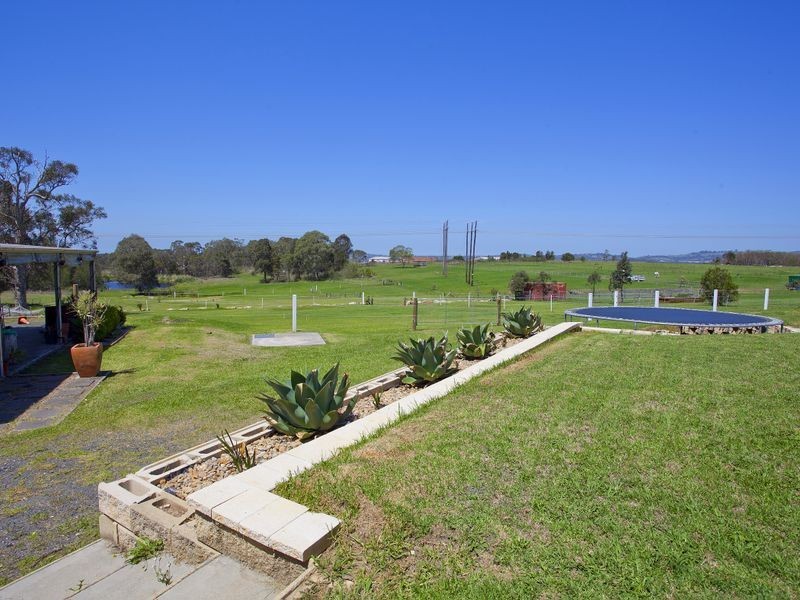 11 Larkins Lane, Yallah NSW 2530