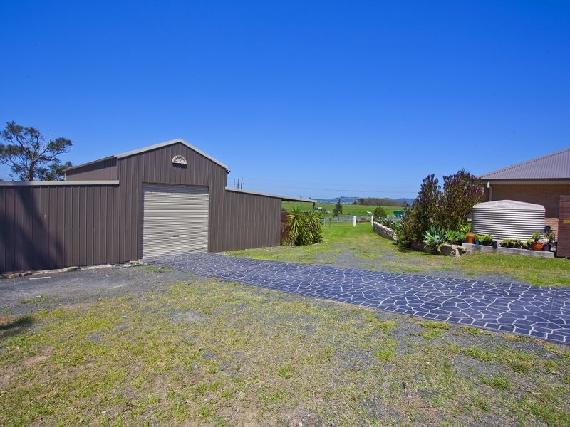 11 Larkins Lane, Yallah NSW 2530