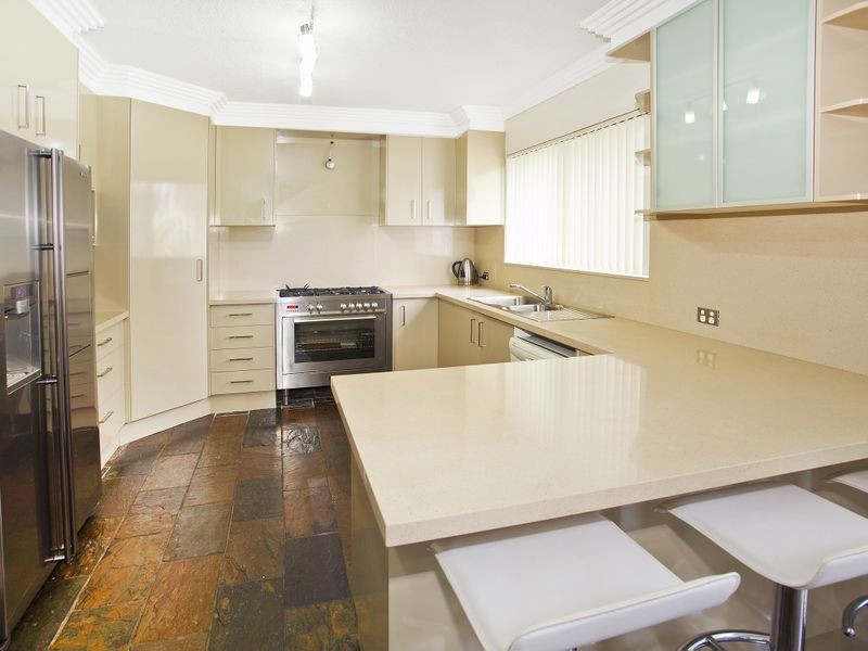 42 Brooker Street, Tarrawanna NSW 2518