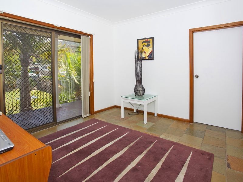 42 Brooker Street, Tarrawanna NSW 2518