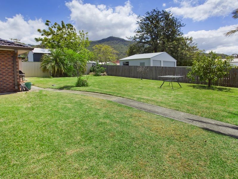 42 Brooker Street, Tarrawanna NSW 2518