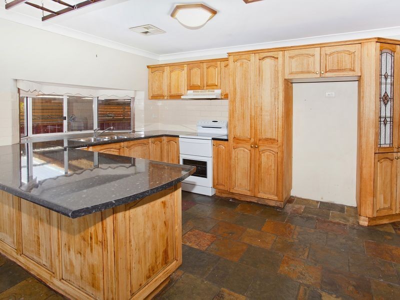 102 Compton Street, Dapto NSW 2530